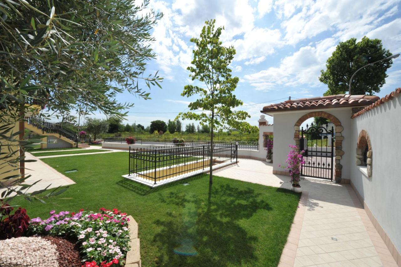 Апарт готель Residenza La Ricciolina Верона Екстер'єр фото