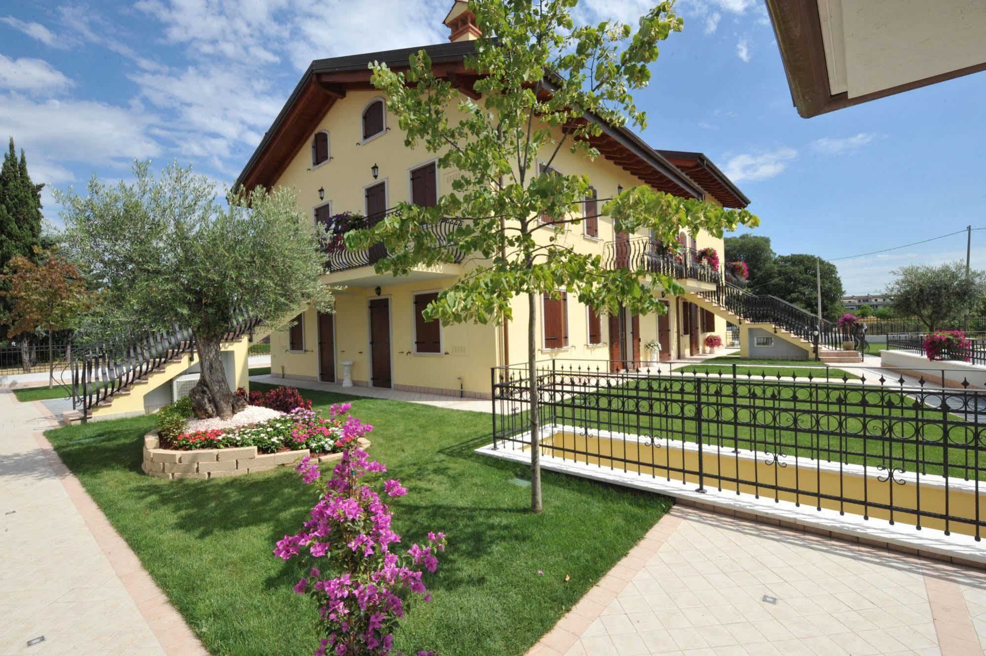 Апарт готель Residenza La Ricciolina Верона Екстер'єр фото
